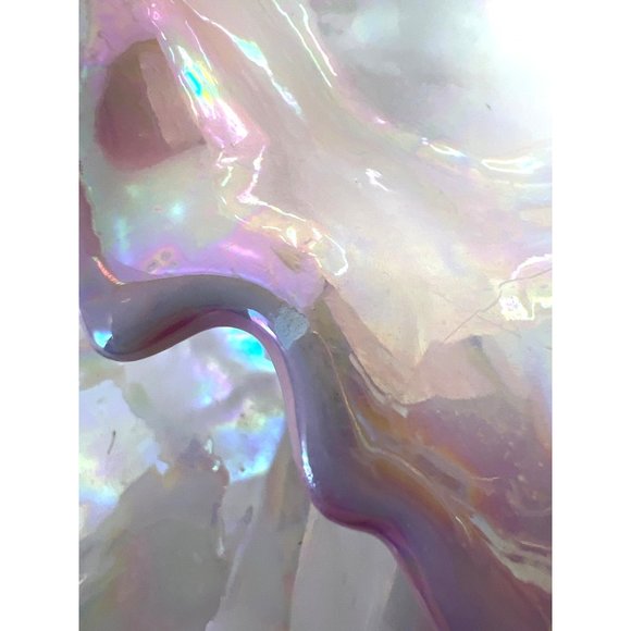 Iridescent Pink Leaf-Shaped Ceramic Serving Dish With Tiered Design & Glossy Fin - Picture 4 of 8